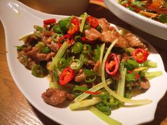 小炒黄牛肉-一个叫川的地方(麒麟新天地店)