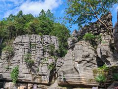 -梭布垭石林景区