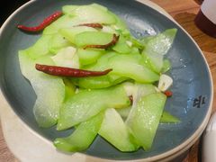 -云海肴·汽锅鸡·云南菜(天山百盛优客店)