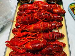 -肥肥虾庄·金牌油焖大虾(首义路店)