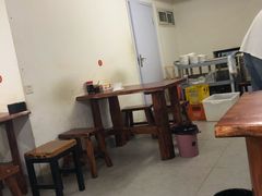 -宝瑞门钉肉饼店