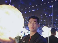 -深圳独角兽星空艺术馆