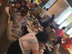 等位区-富力希尔顿酒店·地阔自助餐厅