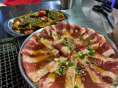 -马路牙子地桌烤肉(工体店)