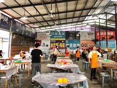 大堂-五七小李子油焖大虾(总店)