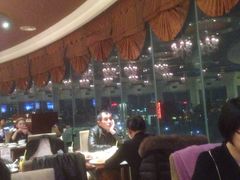 -荣誉国际酒店-云顶旋转餐厅