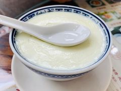 双皮奶-周大娘牛乳(旧寨古村总店)