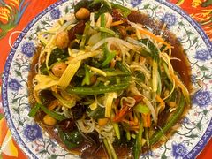 -闯关东东北农家菜(崂山石老人店)