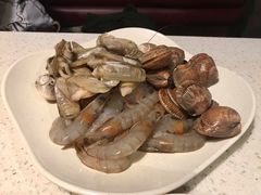 -佰烧海鲜烤肉火锅自助(世茂国际广场店)