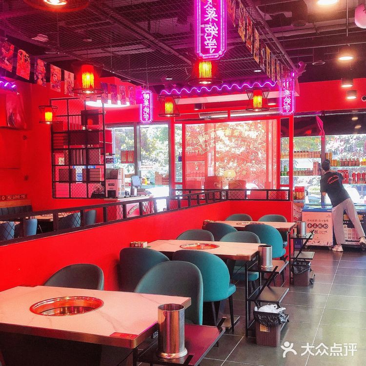 百吃不厌的酸菜串串‼️胡龙飞高新店