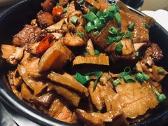高山笋干烧肉-杭百味·大众精选杭帮菜(西湖音乐喷泉店)