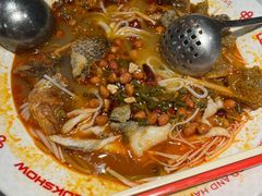 -禄鼎记·排队俩小时都要吃的酸菜鱼(石牌桥店)