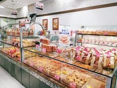 面包甜点陈列柜-味多美(上南路店)