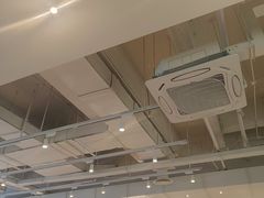 -星巴克臻选(青岛麦凯乐分店)