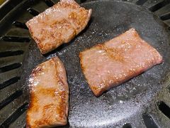 上等牛小排-炼火烤肉店