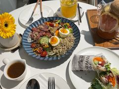 -露露家咖啡店
