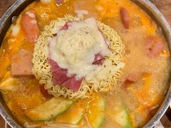 部队年糕火锅-七八冷面·延边朝鲜族美食(欢乐谷店)