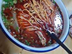 -周勇牛肉拉面(火车站西路店)