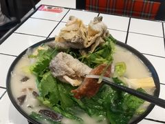 -肥汁米蘭香港米线(长宁来福士店)