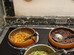 -湊湊火锅·茶憩(南京东路悦荟店)