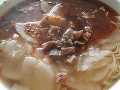 -牛一嘴·兰州牛肉面·大盘鸡(财富中心店)