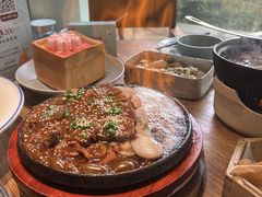 -蜜桃餐厅·伴山(湖滨商业街店)