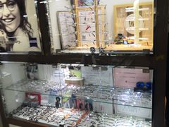 -华彬眼镜专业渐进配镜(潘家园店)