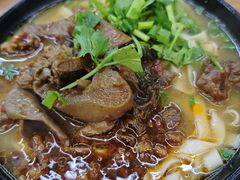 -耙豌豆重庆小面