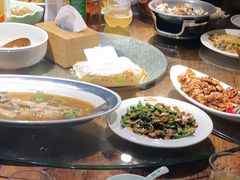 -前海沿·青岛菜(大拇指广场石老人店)