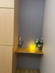 -PE SALON 