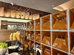 -鲜入唯煮·港式海鲜牛肉火锅(金宝街店)