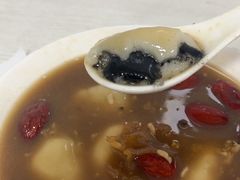 -罗子龙罗家桂花汤圆(曹都巷店)
