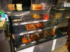 面包甜点陈列柜-娘心豆品(方庄店)