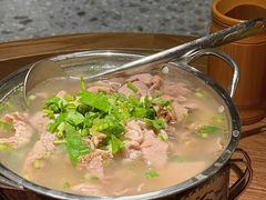 -肖四女乐山跷脚牛肉(滨江天街店)