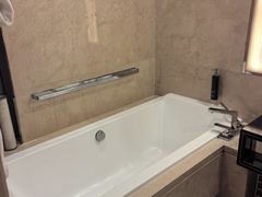 -广州天河希尔顿酒店