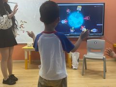 -瑞丁熊原版阅读(大华校区)