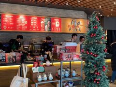-星巴克臻选(周浦万达店)