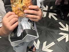 -HOT CRUSH趁热集合·现烤面包(环球港店)