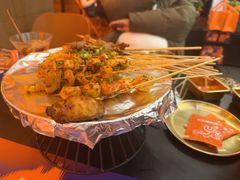 -何师烧烤Pro ··江湖川菜·小龙虾·精酿啤酒(太古里旗舰店)