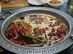 -杨肥肠火锅大排档(火车站花园店)