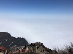 -峨嵋山金顶