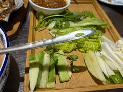 -东北农家院·铁锅炖(莘庄店)