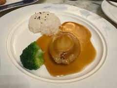 -浅深(世茂滨江精品店)