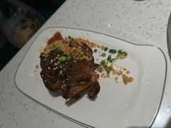 -三人行骨头王火锅(长寿店)