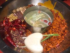 -谭鸭血老火锅(龙湖宝山天街店)