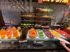 自助取餐区-领鲜活海鲜榴莲自助火锅(东门店)