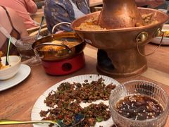 土司铜锅油焖鸡-浩海火燒雲傣家菜(芮欧百货店)