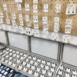 -AI艾耳·专业手工耳洞·穿孔美学馆