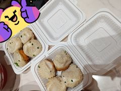 -小杨生煎(金山百联购物中心3楼店)