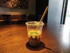 -星巴克臻选(上海长风大悦城店)